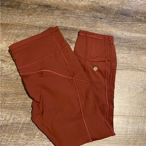 Lululemon final lap high rise crop 23” tights size 8 EUC